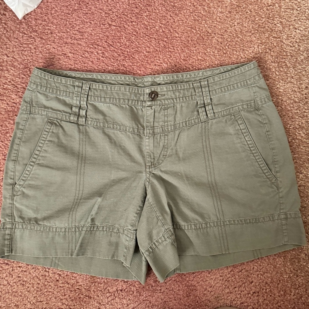 The North Face army green shorts